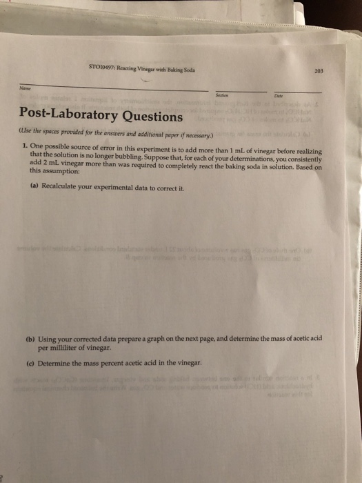 STO10497 Reacting Vinegar with Baking Soda 203