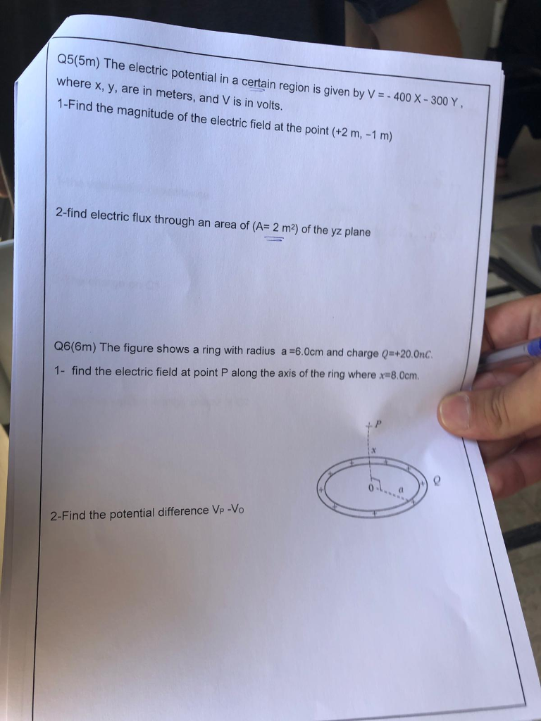 Solved Q5(5m) The electric potential in a certain region is | Chegg.com