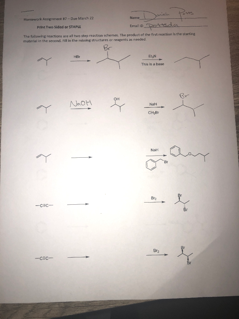 Solved HNO2 Br H2S04 NO2 Cl2 HO3S FeCls Br O Cl AlCls HNO2 | Chegg.com