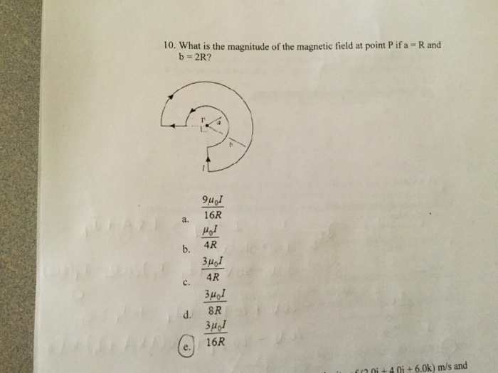 Solved What is the magnitude of the magnetic field at point | Chegg.com