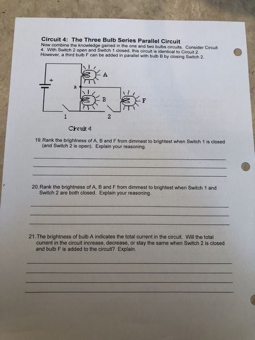 Solved Circuit 4: The Three Bulb Series Parallel Circuit Now | Chegg.com