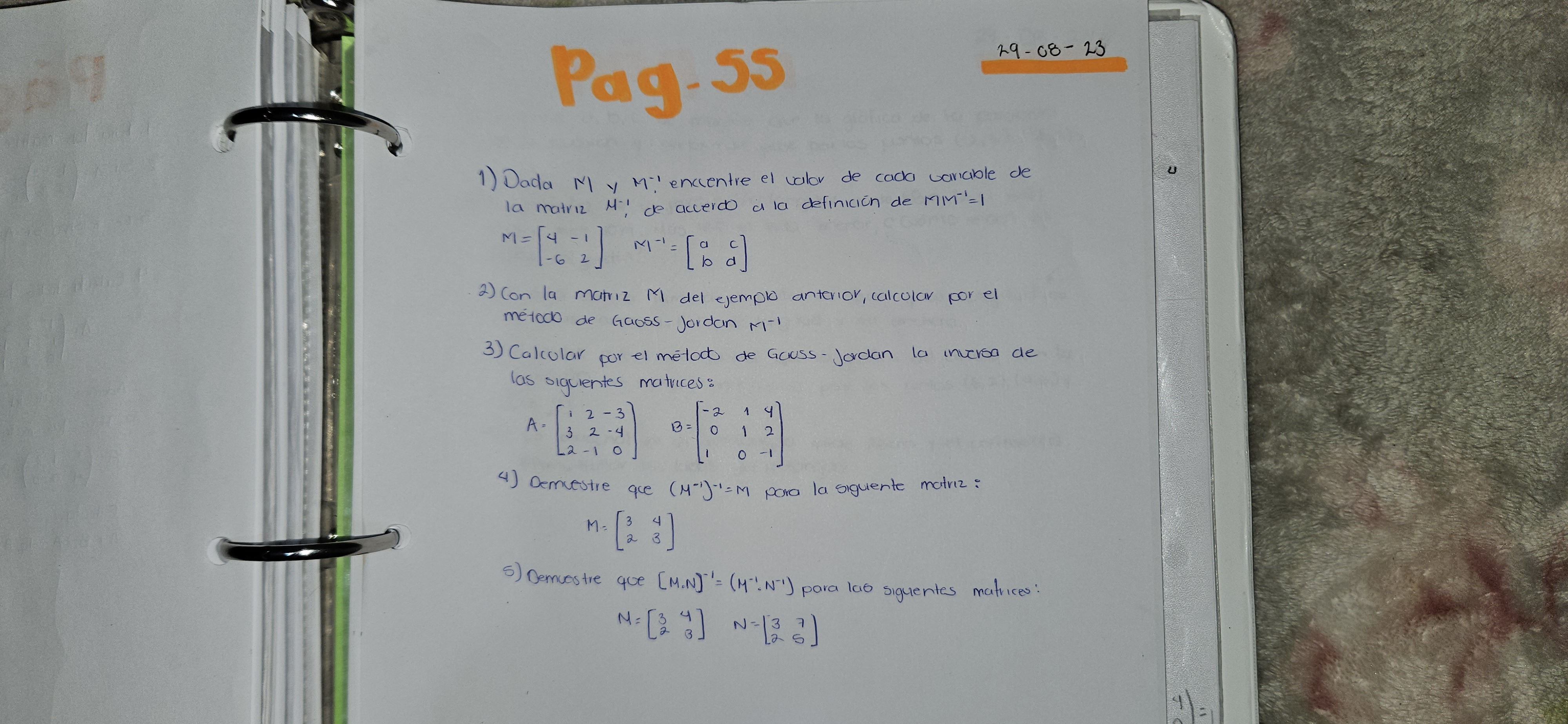 Solved 1) Dada M y M−1 ! enccentre el valor de cada variable | Chegg.com