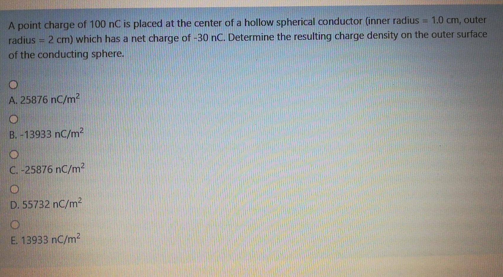 Solved A point charge of 100 nC is placed at the center of a | Chegg.com