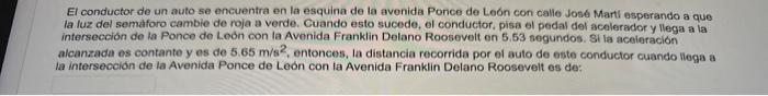 El conductor de un auto se encuentra en la esquina de la avenida Ponce de León con calle Jose Marti esperando a que la luz de