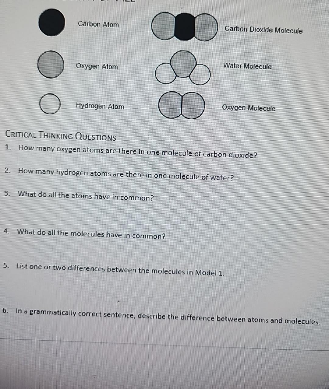 1 carbon atom 2 hydrogen atoms and 1 oxygen atom