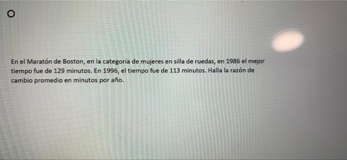 O En el Maratón de Boston, en la categoría de mujeres en silla de ruedas, en 1986 el mejor tiempo fue de 129 minutos. En 1996