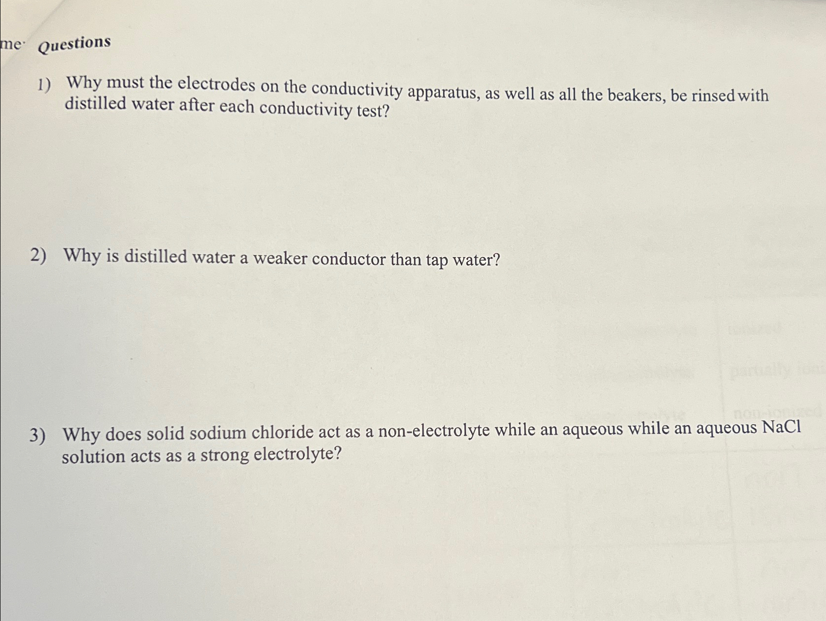 Solved Why must the electrodes on the conductivity | Chegg.com