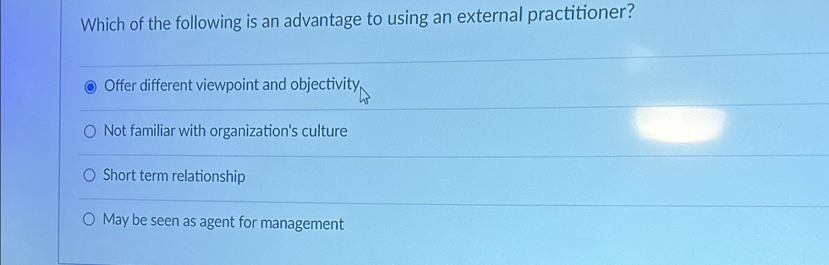 Which of the following is an advantage to using an | Chegg.com