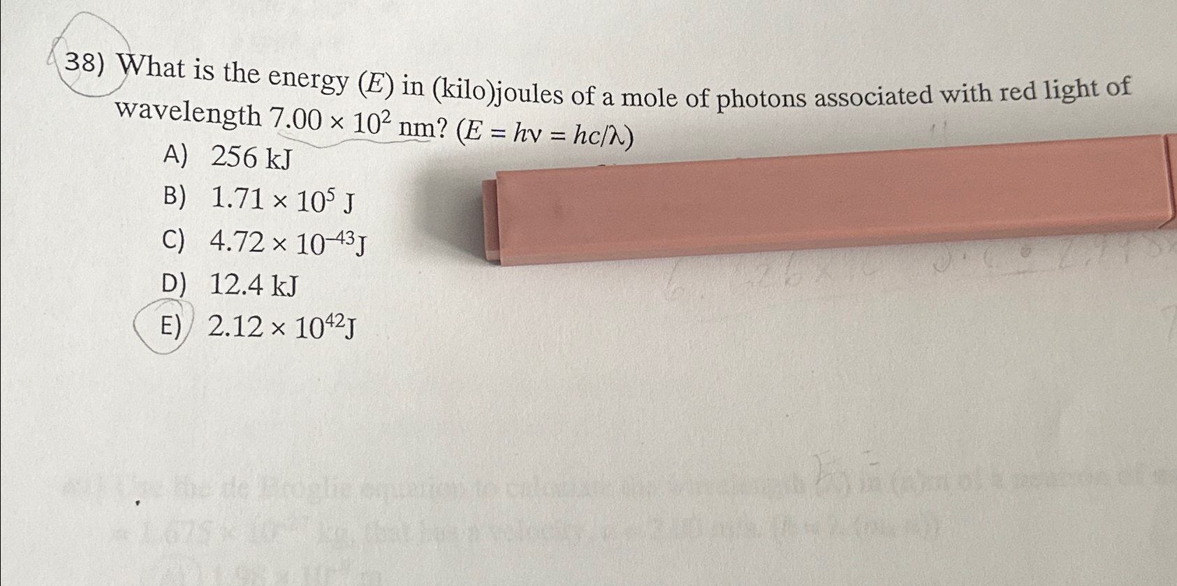 Solved What is the energy (E) ﻿in (kilo)joules of a mole of | Chegg.com