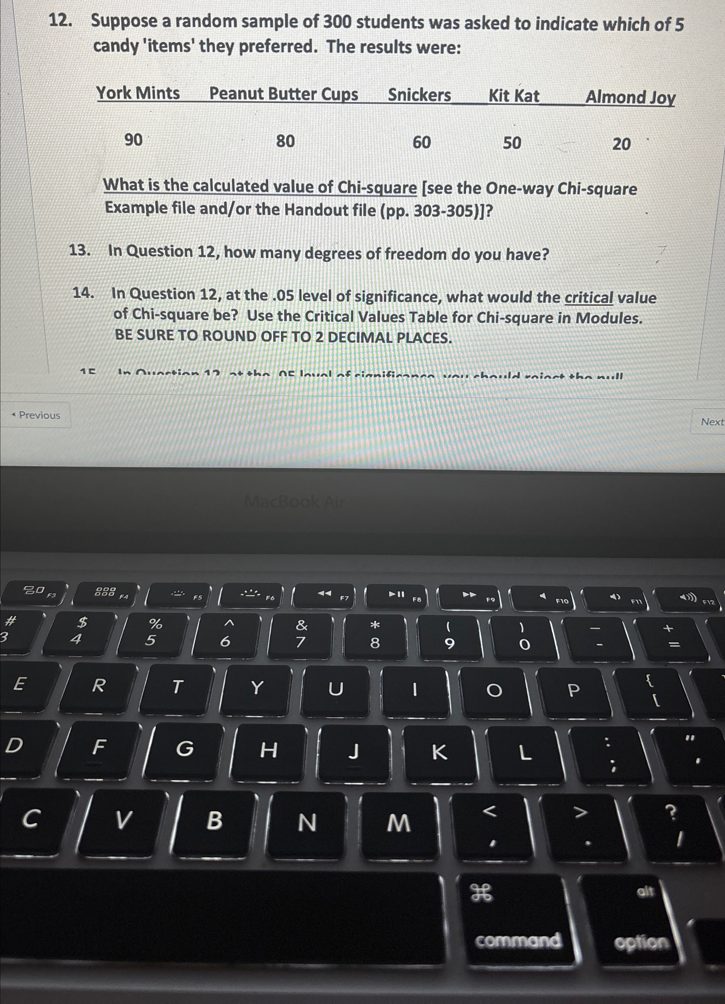 Solved Suppose a random sample of 300 ﻿students was asked to | Chegg.com