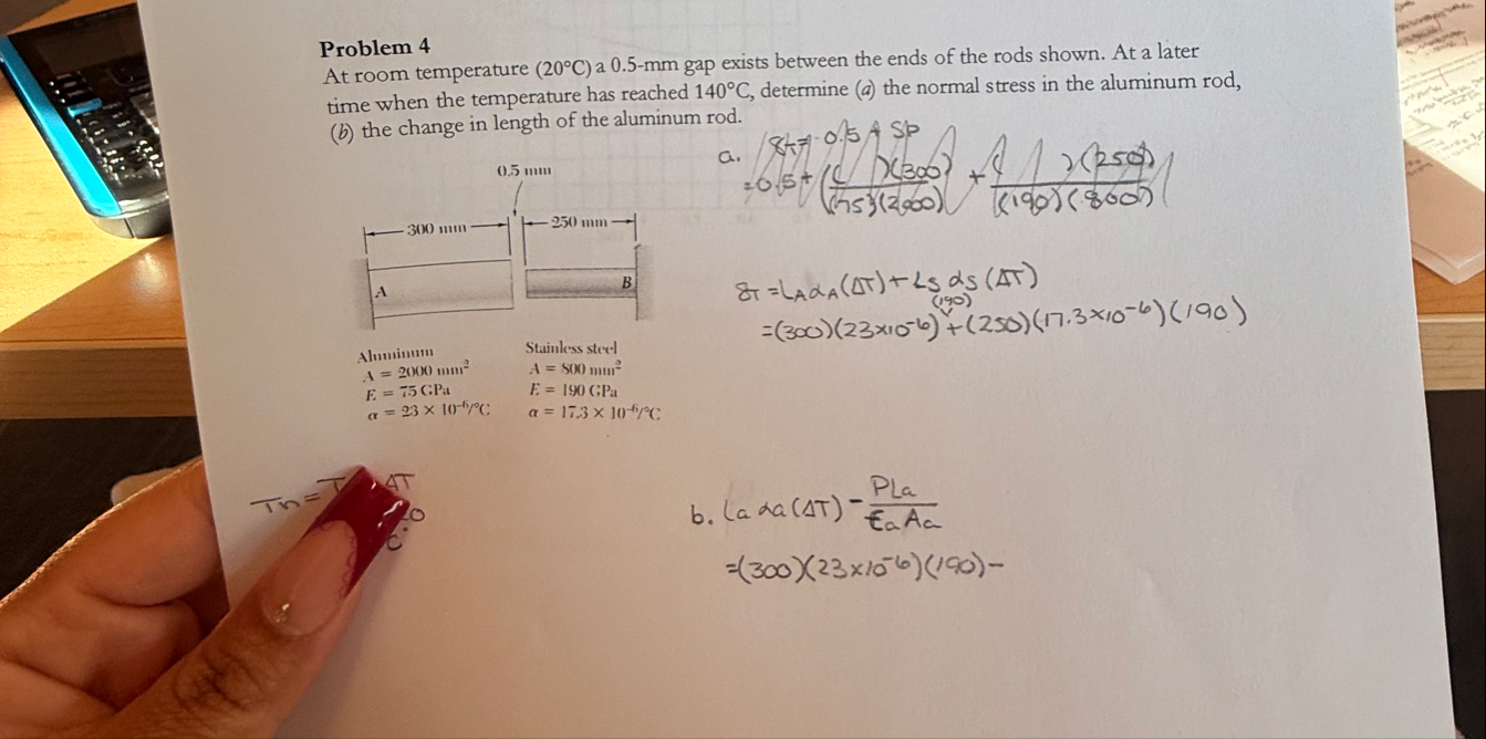 Solved Problem 4At room temperature (20°C) a 0.5-mm gap | Chegg.com