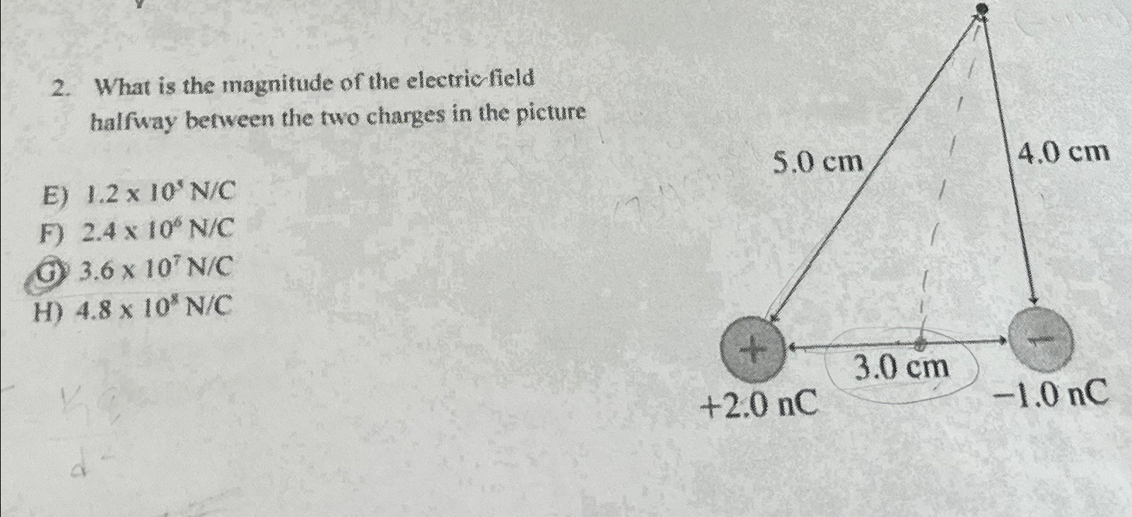 Solved What is the magnitude of the electric field halfway | Chegg.com