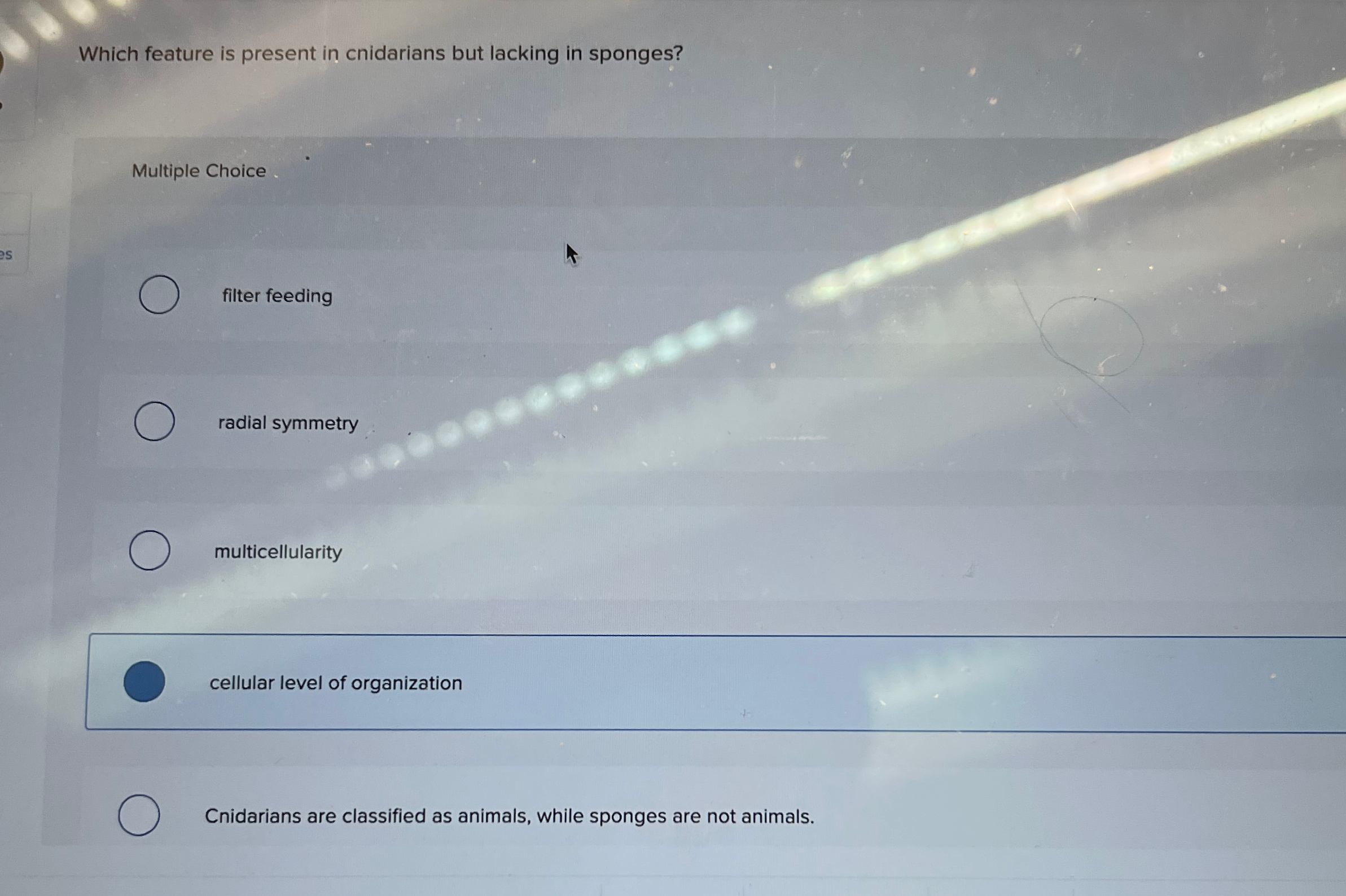Which feature is present in cnidarians but lacking in | Chegg.com