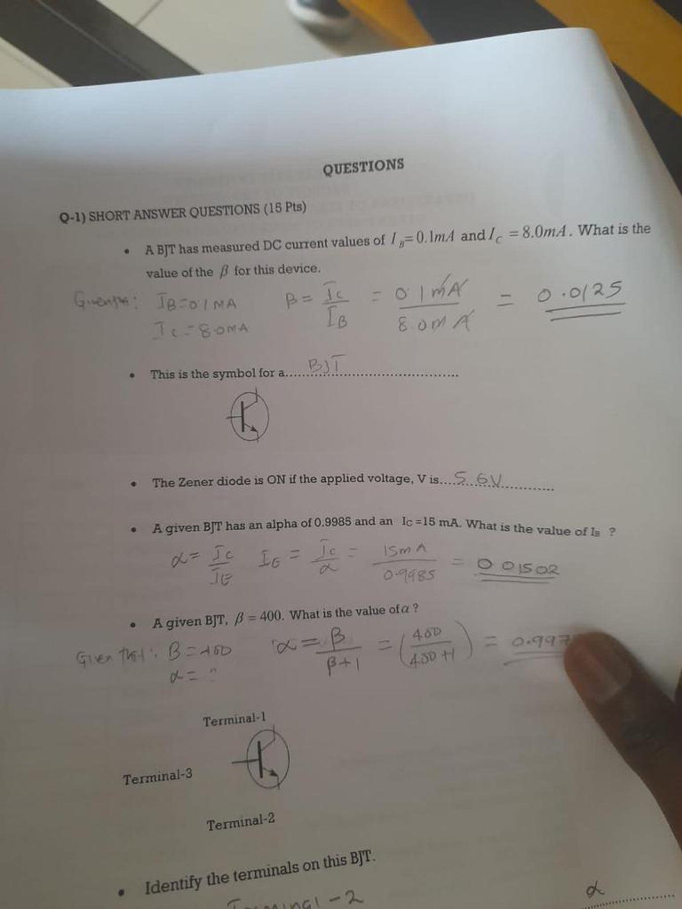 Solved QUESTIONSQ-1) ﻿SHORT ANSWER QUESTIONS (15 ﻿Pts)A BJT | Chegg.com