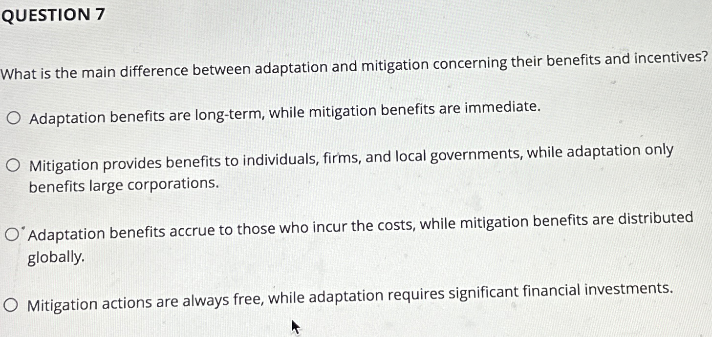 Solved QUESTION 7What is the main difference between | Chegg.com